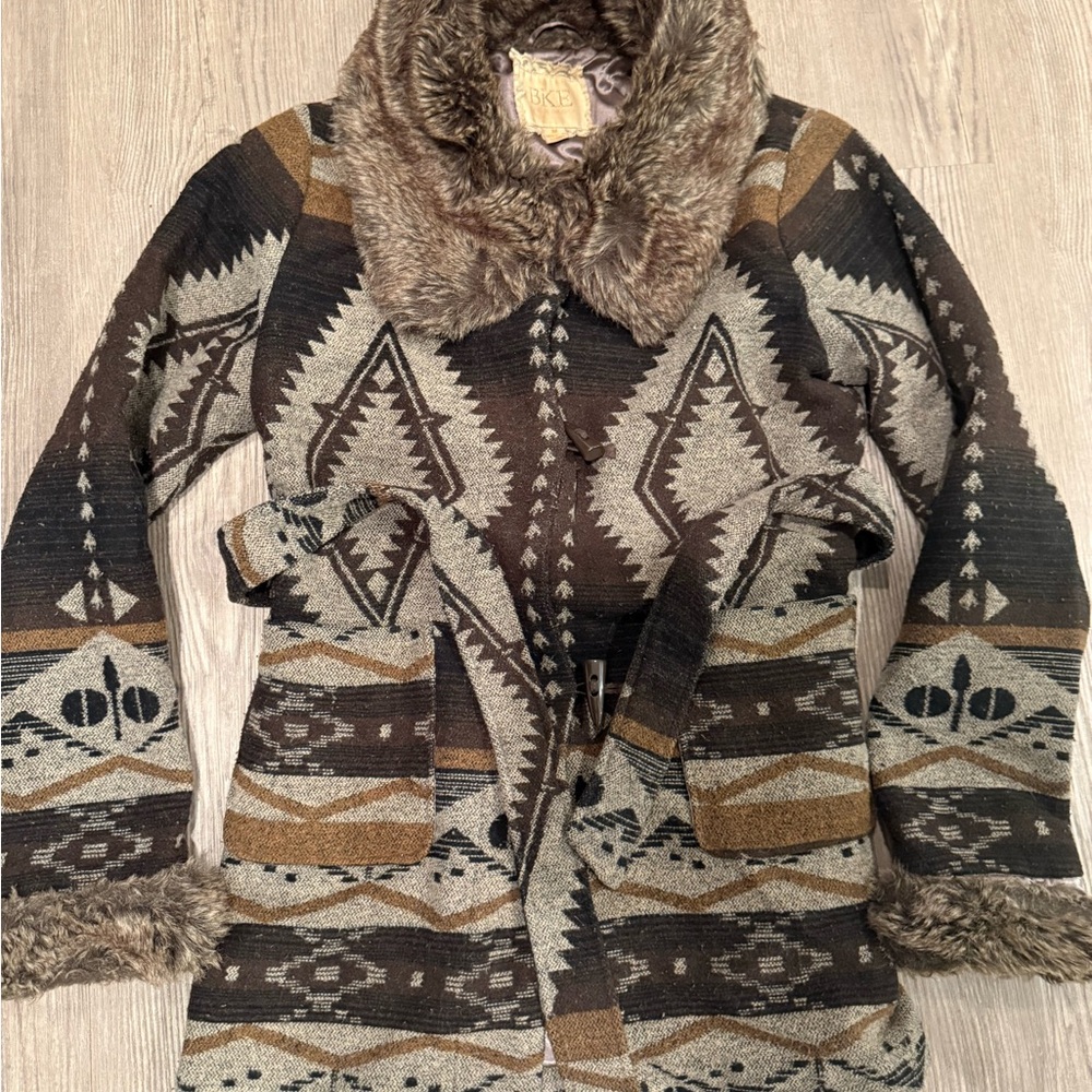 BKE Faux Fur Collar Coat with Earthy Tones